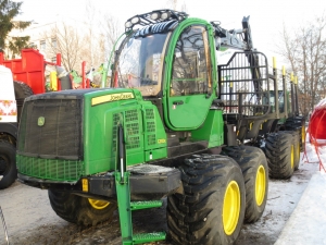 John Deere_1270E